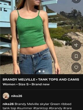 Brandy Melville Bright Green Ribbed Cropped Tank